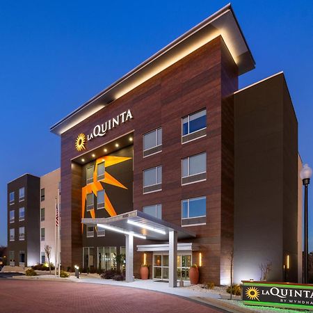 La Quinta Inn & Suites By Wyndham لوكوست غروف المظهر الخارجي الصورة