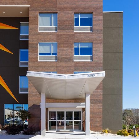 La Quinta Inn & Suites By Wyndham لوكوست غروف المظهر الخارجي الصورة