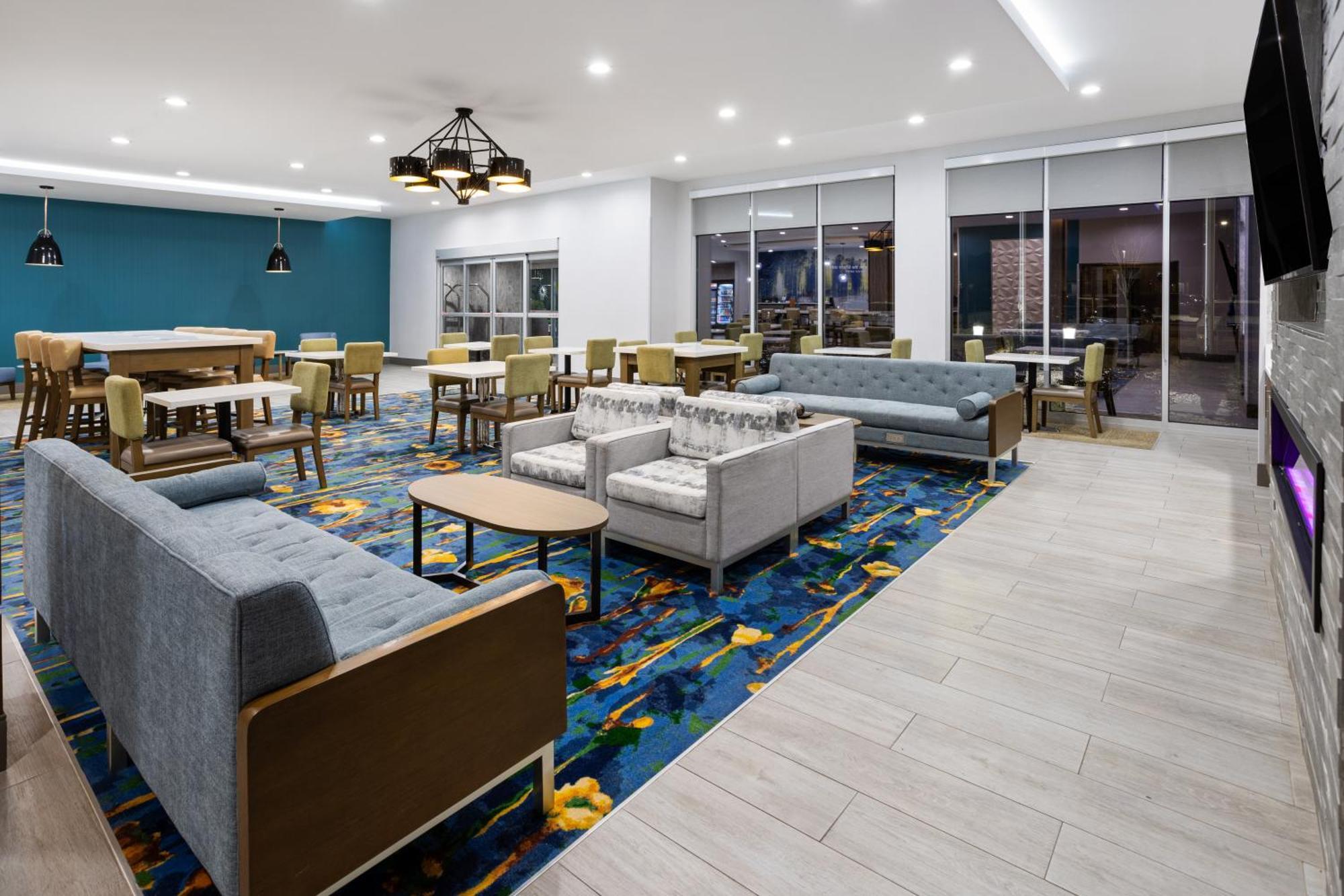 La Quinta Inn & Suites By Wyndham لوكوست غروف المظهر الخارجي الصورة