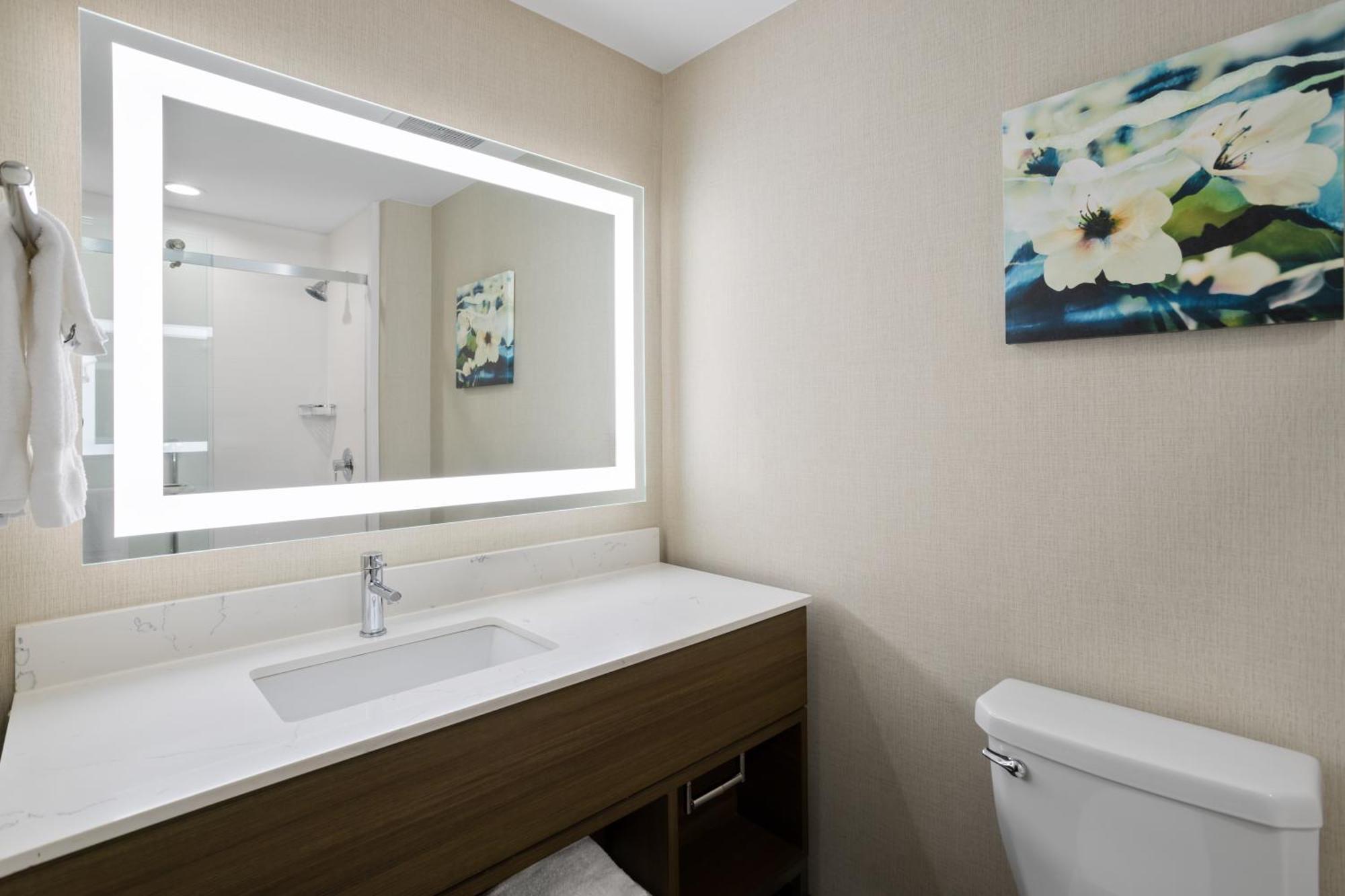 La Quinta Inn & Suites By Wyndham لوكوست غروف المظهر الخارجي الصورة
